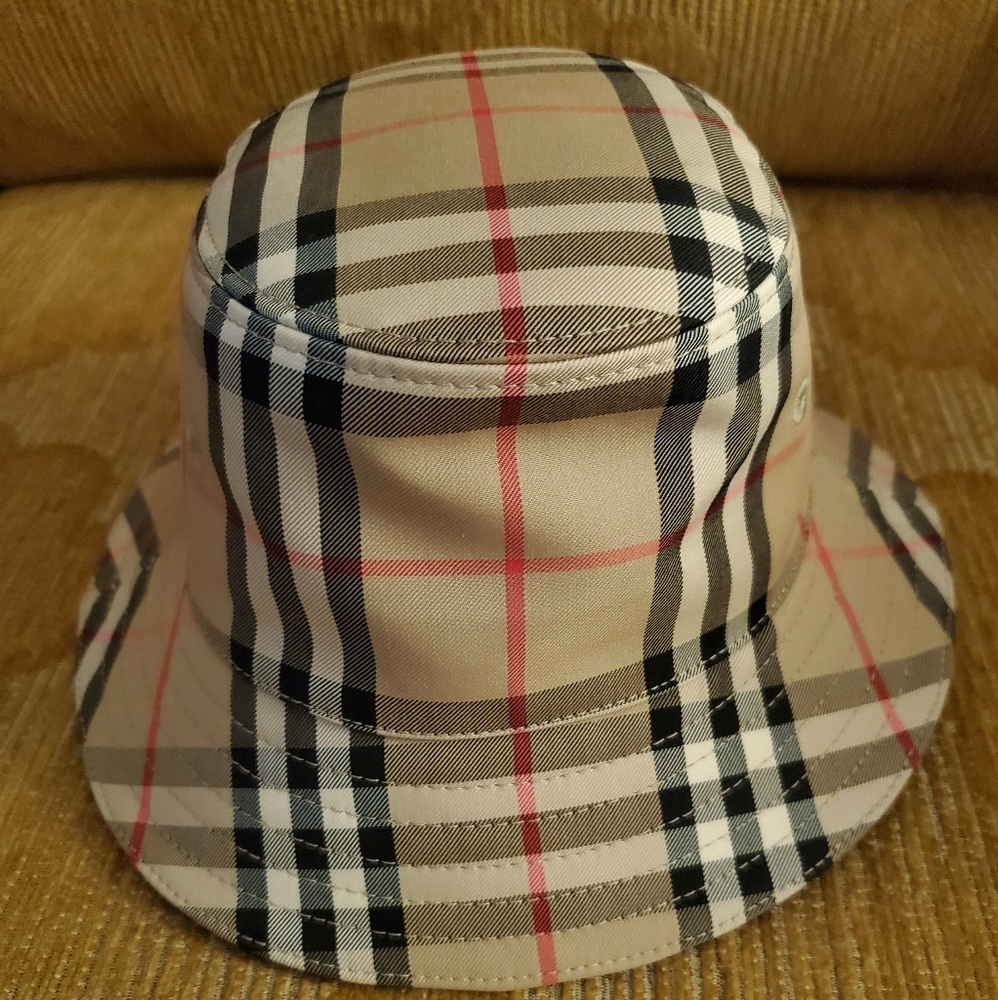 Burberry infants bucket hat